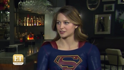 ET_Canada___Melissa_Benoist_Takes_A_Heroic_Quiz_039.jpg