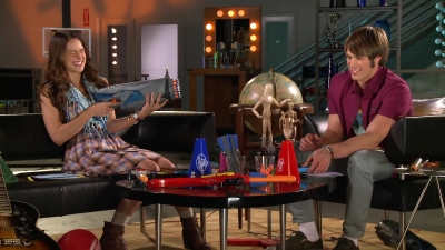 GLEE___FOX_Lounge__Melissa___Blake_095.jpg