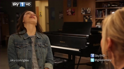 I_Heart_Glee_-_Melissa_Benoist_Interview_187.jpg