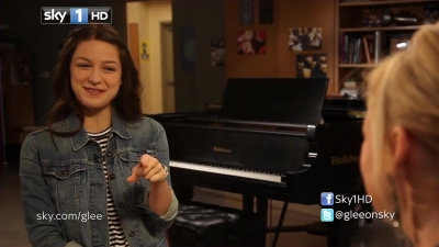 I_Heart_Glee_-_Melissa_Benoist_Interview_191.jpg
