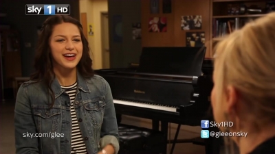 I_Heart_Glee_-_Melissa_Benoist_Interview_229.jpg
