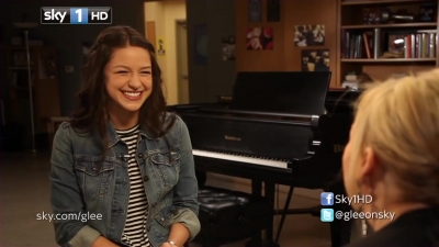 I_Heart_Glee_-_Melissa_Benoist_Interview_375.jpg