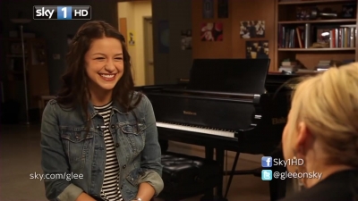 I_Heart_Glee_-_Melissa_Benoist_Interview_376.jpg