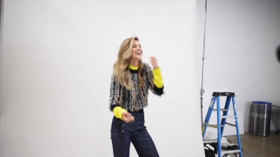MARIE_CLAIRE_INDONESIA__BEHIND_THE_SCENE_PHOTOSHOOT_WITH_MELISSA_BENOIST_0710.jpg