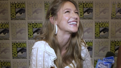 Melissa_Benoist_Reveals_How_Supergirl_Deals_With_Heartbreak_at_Comic-Con21_260.jpg