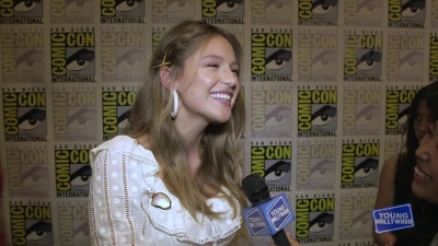 Melissa_Benoist_Reveals_How_Supergirl_Deals_With_Heartbreak_at_Comic-Con21_267.jpg