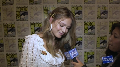 Melissa_Benoist_Reveals_How_Supergirl_Deals_With_Heartbreak_at_Comic-Con21_284.jpg