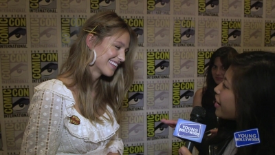 Melissa_Benoist_Reveals_How_Supergirl_Deals_With_Heartbreak_at_Comic-Con21_297.jpg