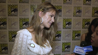 Melissa_Benoist_Reveals_How_Supergirl_Deals_With_Heartbreak_at_Comic-Con21_344.jpg