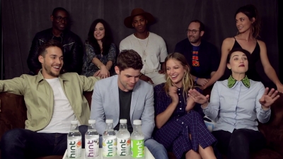 Supergirl_Cast_Interview_2B_Singing21___Comic-Con_2017___TVLine_044.jpg