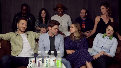 Supergirl_Cast_Interview_2B_Singing21___Comic-Con_2017___TVLine_061.jpg