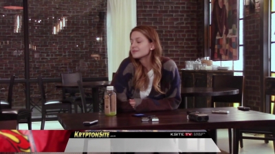 Supergirl__Melissa_Benoist_Interview_-_On_Set_005.jpg