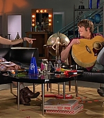 GLEE___FOX_Lounge__Melissa___Blake_200.jpg