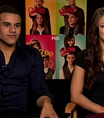 Glee_-_Interview_with_Jacob_Artist_and_Melissa_Benoist_031.jpg