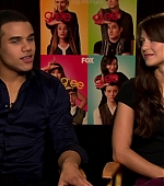 Glee_-_Interview_with_Jacob_Artist_and_Melissa_Benoist_146.jpg