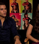 Imagem=Glee_-_Interview_with_Jacob_Artist_and_Melissa_Benoist_392.jpg
Tamanho=251KB
Dimensão=1280x720
Data Envio=13 Dez, 2018 Glee_-_Interview_with_Jacob_Artist_and_Melissa_Benoist_392.jpg