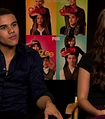 Imagem=Glee_-_Interview_with_Jacob_Artist_and_Melissa_Benoist_454.jpg
Tamanho=250KB
Dimensão=1280x720
Data Envio=13 Dez, 2018 Glee_-_Interview_with_Jacob_Artist_and_Melissa_Benoist_454.jpg
