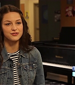 I_Heart_Glee_-_Melissa_Benoist_Interview_085.jpg