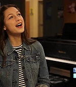 I_Heart_Glee_-_Melissa_Benoist_Interview_117.jpg