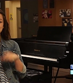 I_Heart_Glee_-_Melissa_Benoist_Interview_190.jpg