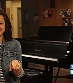 I_Heart_Glee_-_Melissa_Benoist_Interview_193.jpg