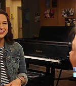 Imagem=I_Heart_Glee_-_Melissa_Benoist_Interview_230.jpg
Tamanho=261KB
Dimensão=1280x720
Data Envio=13 Dez, 2018 I_Heart_Glee_-_Melissa_Benoist_Interview_230.jpg