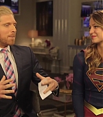 Melissa_Benoist_Interview__SUPERGIRL_012.jpg