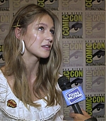 Melissa_Benoist_Reveals_How_Supergirl_Deals_With_Heartbreak_at_Comic-Con21_120.jpg