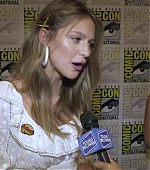 Melissa_Benoist_Reveals_How_Supergirl_Deals_With_Heartbreak_at_Comic-Con21_217.jpg
