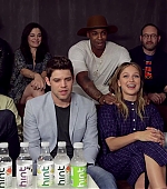 Imagem=Supergirl_Cast_Interview_2B_Singing21___Comic-Con_2017___TVLine_331.jpg
Tamanho=624KB
Dimensão=1920x1080
Data Envio=26 Out, 2018 Supergirl_Cast_Interview_2B_Singing21___Comic-Con_2017___TVLine_331.jpg