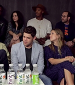 Imagem=Supergirl_Cast_Interview_2B_Singing21___Comic-Con_2017___TVLine_364.jpg
Tamanho=630KB
Dimensão=1920x1080
Data Envio=26 Out, 2018 Supergirl_Cast_Interview_2B_Singing21___Comic-Con_2017___TVLine_364.jpg