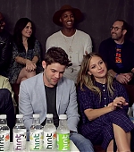 Imagem=Supergirl_Cast_Interview_2B_Singing21___Comic-Con_2017___TVLine_420.jpg
Tamanho=628KB
Dimensão=1920x1080
Data Envio=26 Out, 2018 Supergirl_Cast_Interview_2B_Singing21___Comic-Con_2017___TVLine_420.jpg