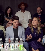 Imagem=Supergirl_Cast_Interview_2B_Singing21___Comic-Con_2017___TVLine_472.jpg
Tamanho=621KB
Dimensão=1920x1080
Data Envio=26 Out, 2018 Supergirl_Cast_Interview_2B_Singing21___Comic-Con_2017___TVLine_472.jpg