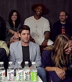 Imagem=Supergirl_Cast_Interview_2B_Singing21___Comic-Con_2017___TVLine_477.jpg
Tamanho=616KB
Dimensão=1920x1080
Data Envio=26 Out, 2018 Supergirl_Cast_Interview_2B_Singing21___Comic-Con_2017___TVLine_477.jpg