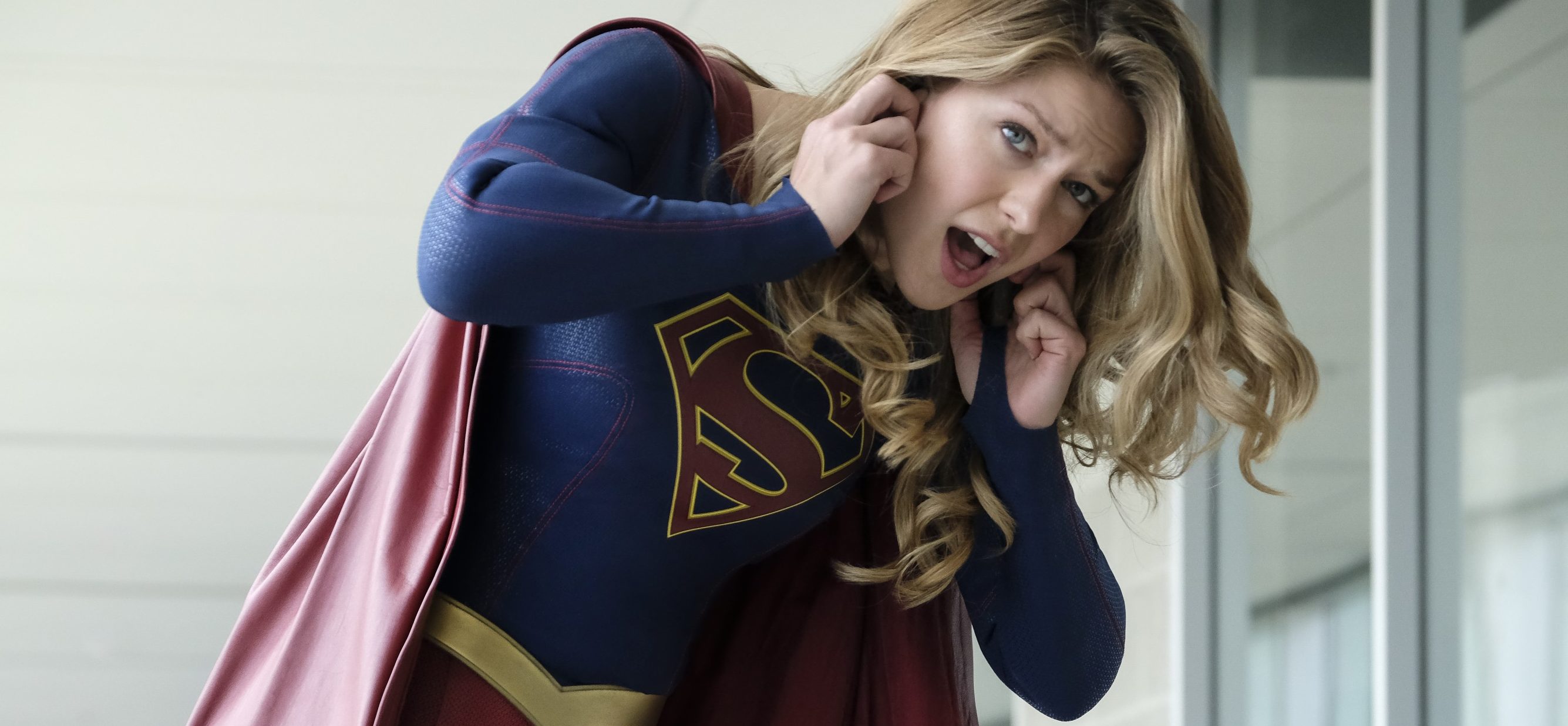 Supergirl: Sinopse, Stills e Promo legendada do episódio 4×01 - 'T...